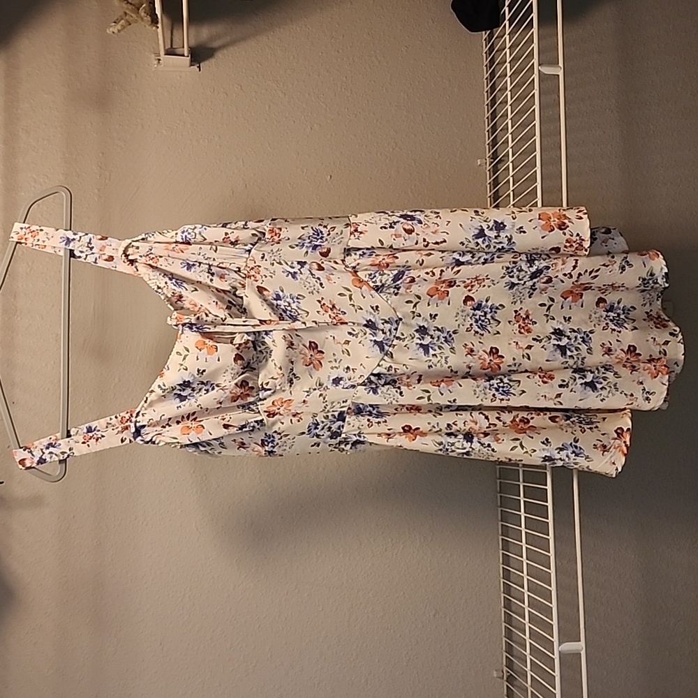 Floral dress. 2XL